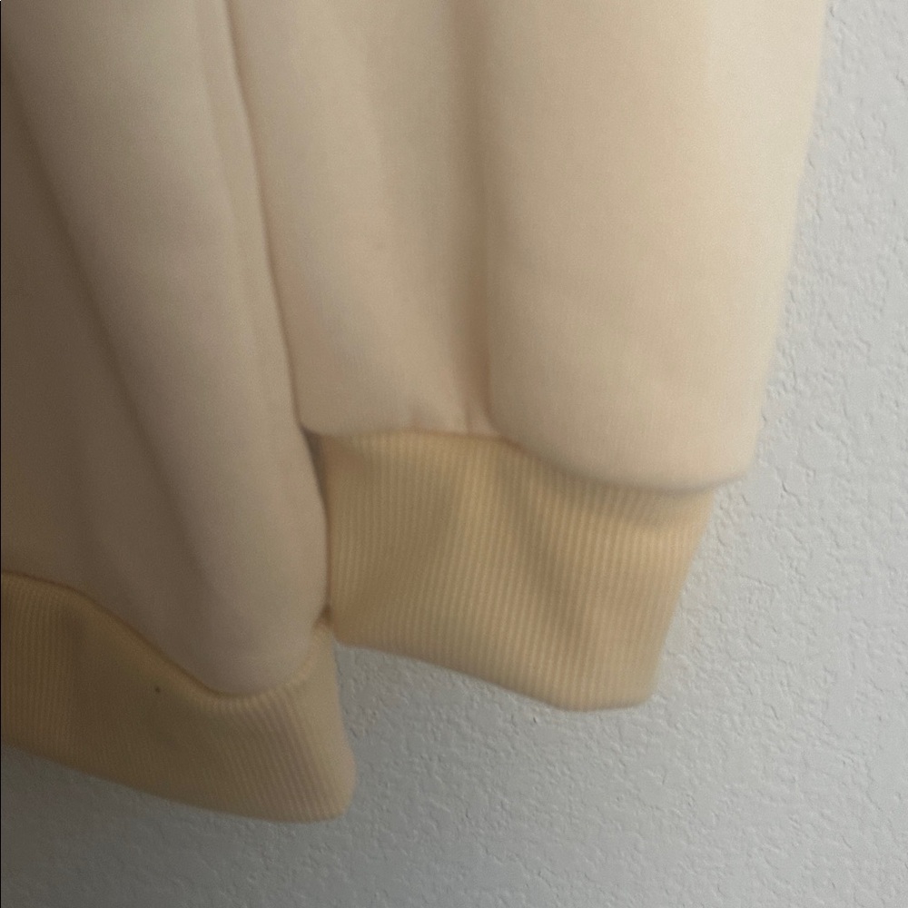 New! Taylor Swift the eras tour very soft sweatshirt S - Picture 3 of 7